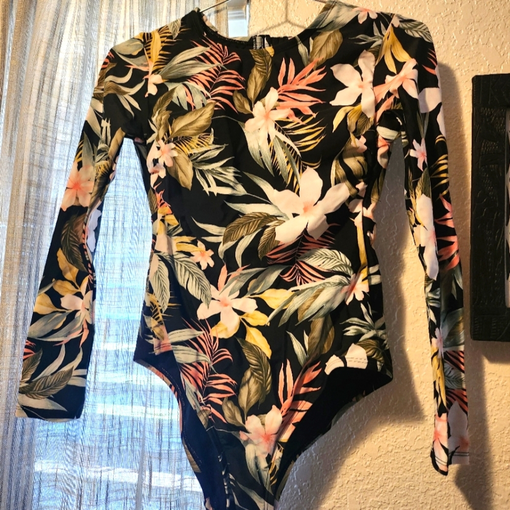 Floral Longsleeve One Piece